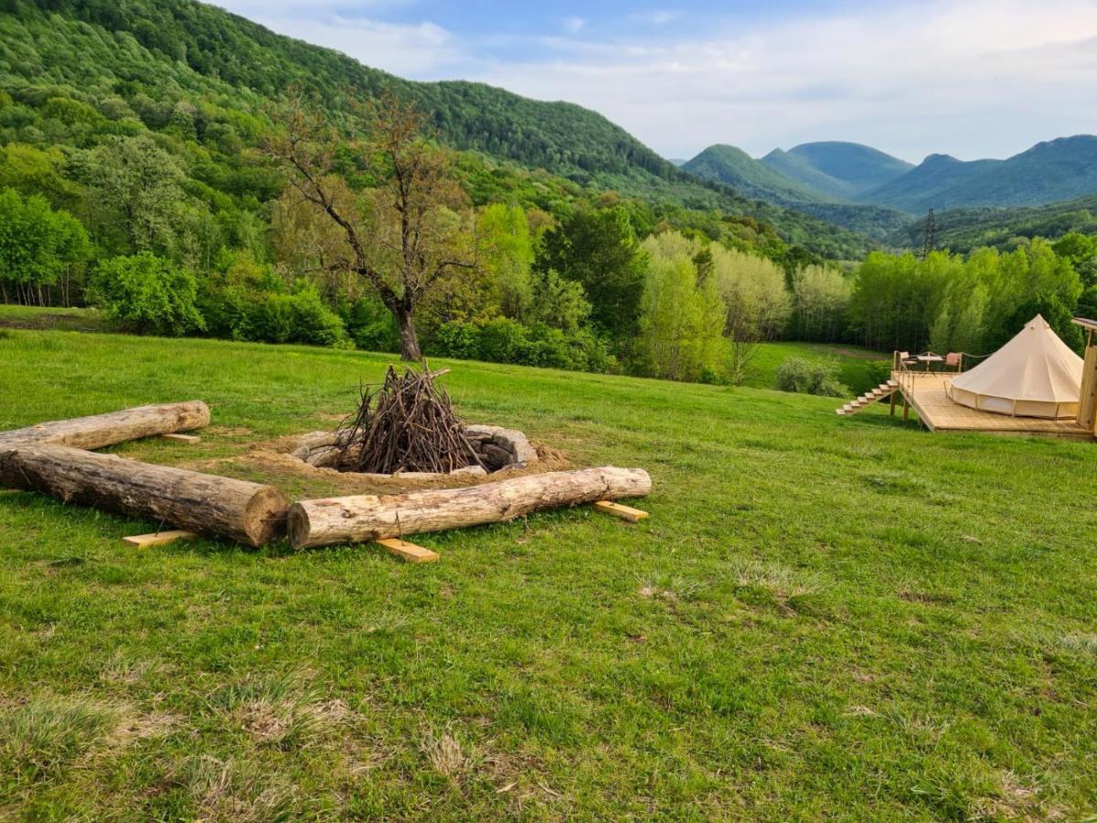 Hotel The Hunters Glamping Ciudanovita Exterior foto